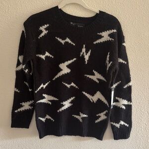 291 Venice Bolts 3/4 Sleeve Pullover